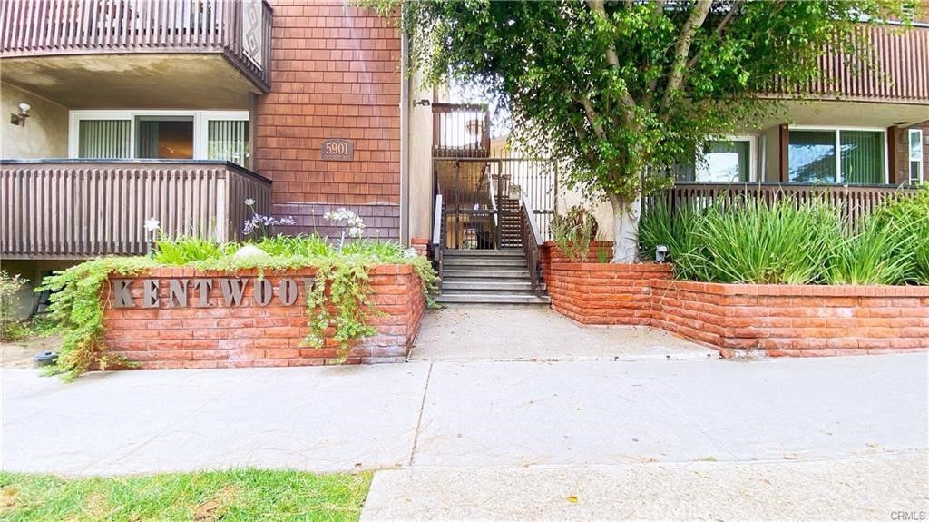 5901 Canterbury Drive 11, Culver City, CA 90230