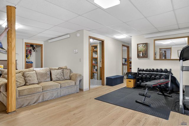 24546 PINEWOOD TR, Hermosa, SD 57744