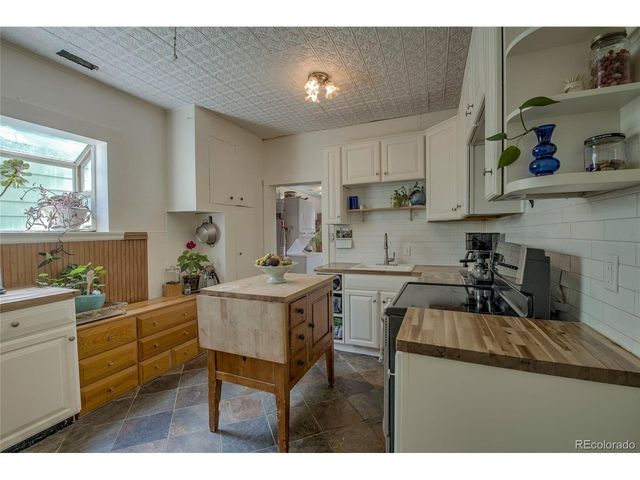 419 E 10th St, Leadville, CO 80461