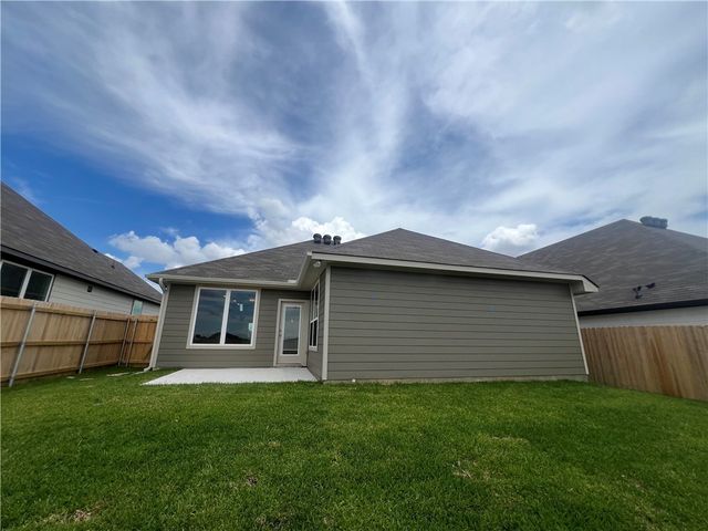 1927 Sebright Drive, Bryan, TX 77807