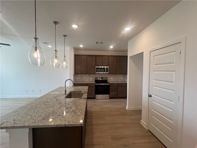 1927 Sebright Drive, Bryan, TX 77807