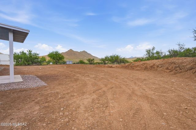 1213 Dos Corte, Rio Rico, AZ 85648