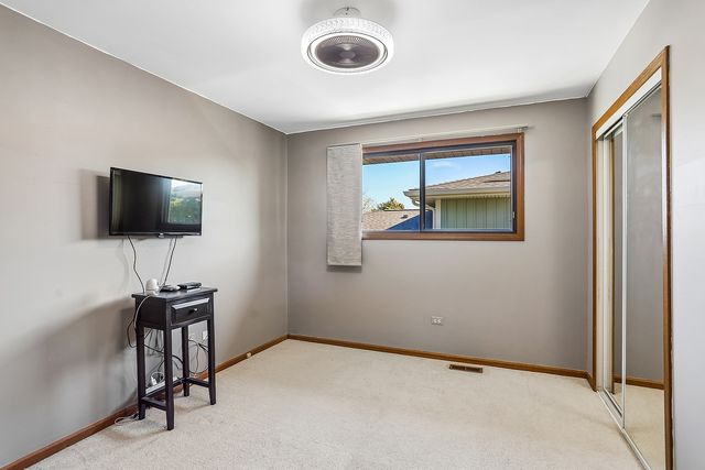 4245 W Termunde Drive, Alsip, IL 60803