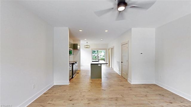 18 Cramer Street, Thomasville, NC 27360