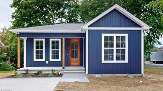 18 Cramer Street, Thomasville, NC 27360