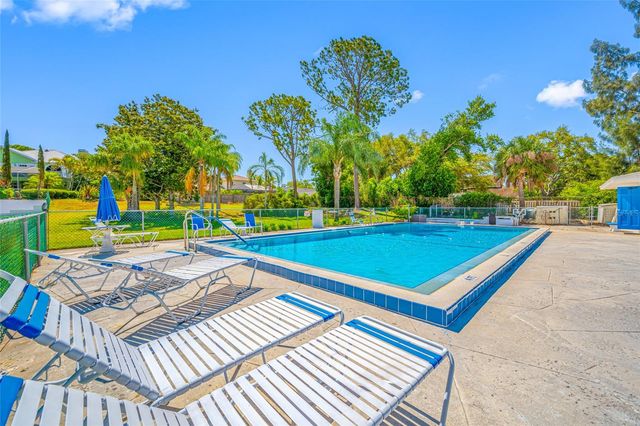 12400 PARK BLVD 623, Seminole, FL 33772