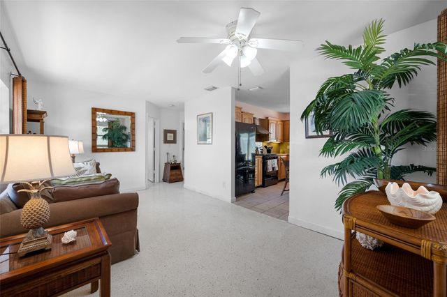 12400 PARK BLVD 623, Seminole, FL 33772