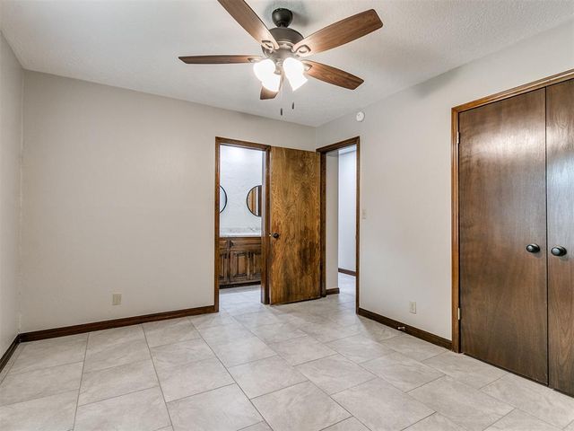 1213 Westbrooke Terrace, Norman, OK 73072