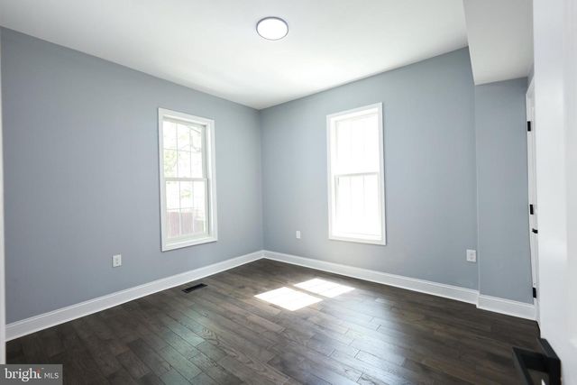 1326 S ST SE, Washington, DC 20020