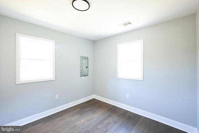 1326 S ST SE, Washington, DC 20020