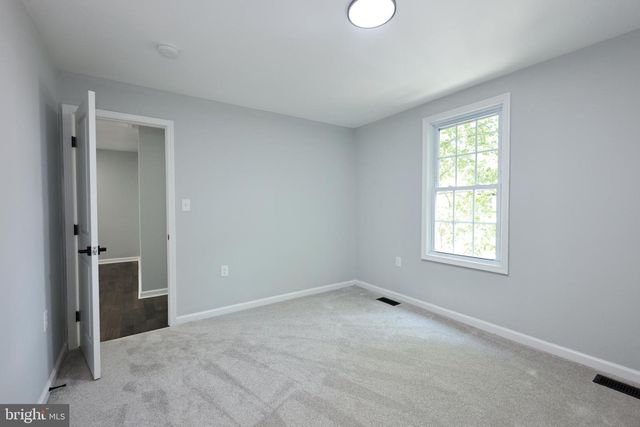 1326 S ST SE, Washington, DC 20020