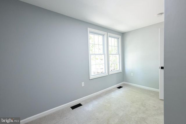 1326 S ST SE, Washington, DC 20020