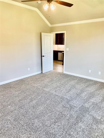 3002 Promenade Drive, Granbury, TX 76049