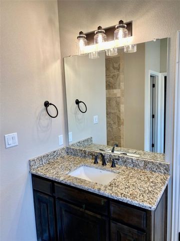 3002 Promenade Drive, Granbury, TX 76049