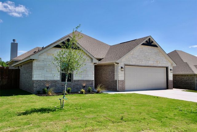 3002 Promenade Drive, Granbury, TX 76049