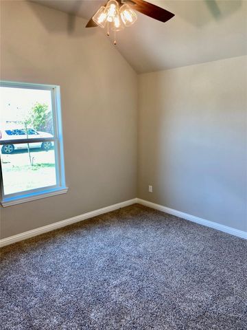 3002 Promenade Drive, Granbury, TX 76049