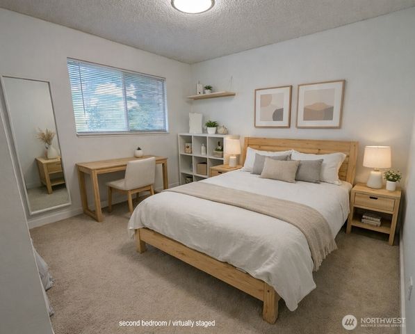 936 N 101st Street, Seattle, WA 98133