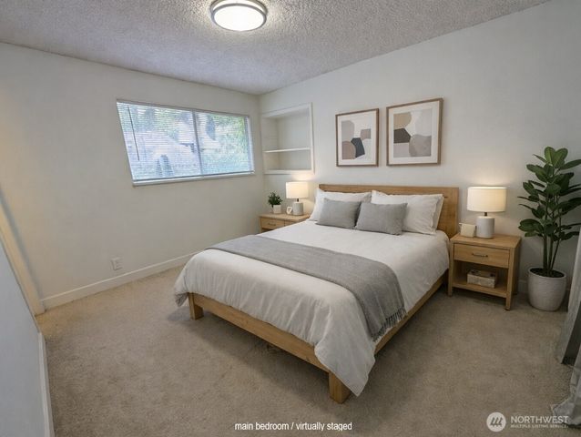 936 N 101st Street, Seattle, WA 98133
