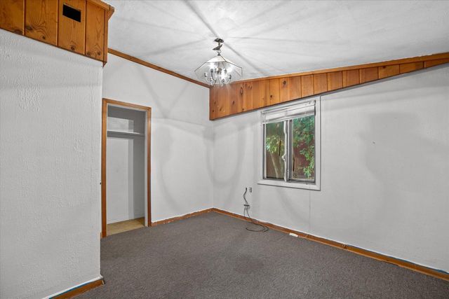 10410 Root River DRIVE, Caledonia, WI 53108