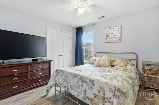 102 Sandstone Drive, Bloomingdale, GA 31302