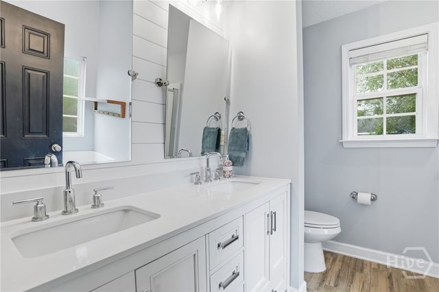 102 Sandstone Drive, Bloomingdale, GA 31302