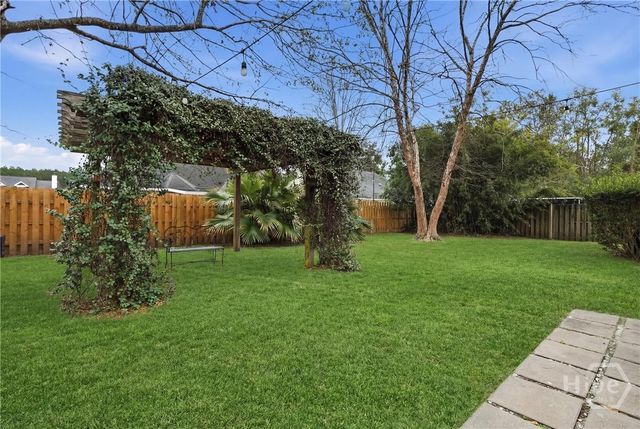 102 Sandstone Drive, Bloomingdale, GA 31302