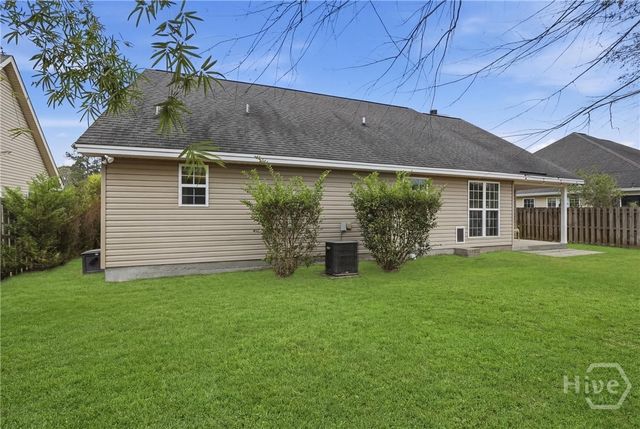 102 Sandstone Drive, Bloomingdale, GA 31302