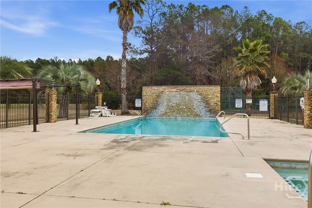 102 Sandstone Drive, Bloomingdale, GA 31302