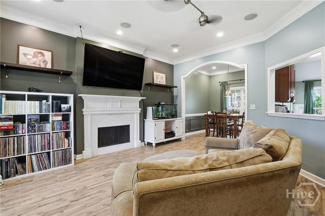 102 Sandstone Drive, Bloomingdale, GA 31302