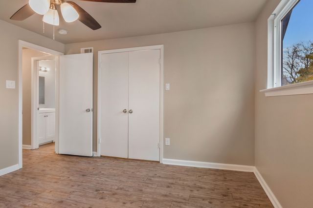 760 Ponderosa Drive, Hurst, TX 76053