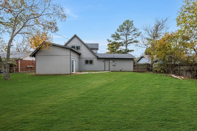 760 Ponderosa Drive, Hurst, TX 76053