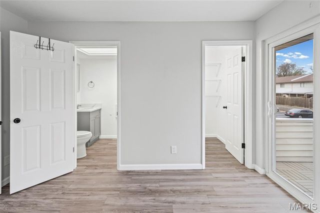 10135 Sakura Drive G, St Louis, MO 63128