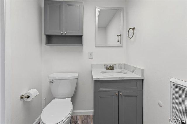 10135 Sakura Drive G, St Louis, MO 63128