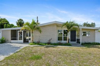 2416 EMORY AVENUE, Bradenton, FL 34207
