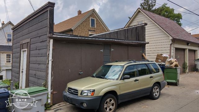 2418 S 9th STREET, Milwaukee, WI 53215