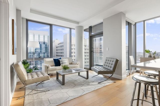 100 Shawmut Ave 807, Boston, MA 02118