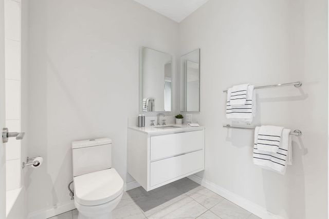 100 Shawmut Ave 807, Boston, MA 02118