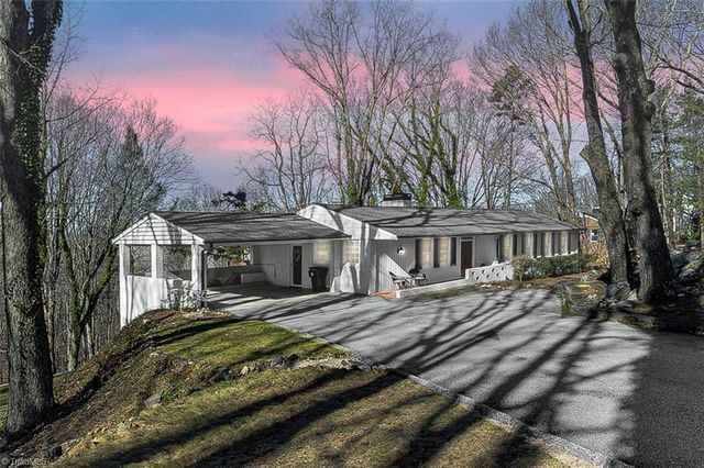 1143 Westover Terrace, Asheboro, NC 27205