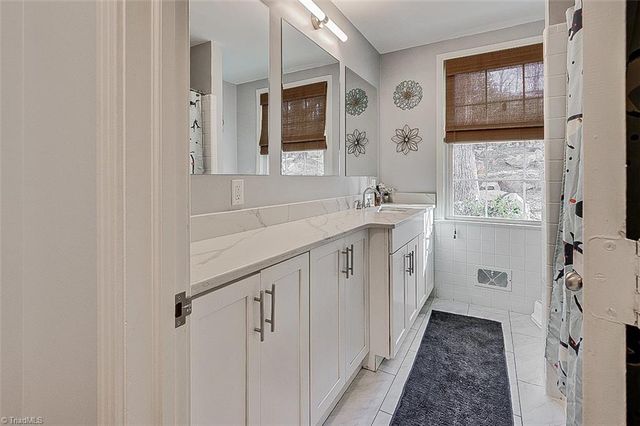 1143 Westover Terrace, Asheboro, NC 27205