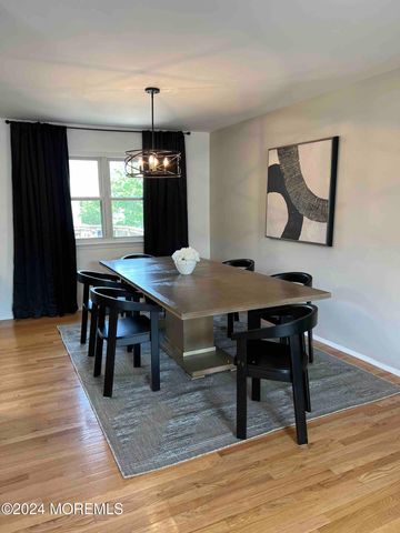 556 Mark Drive, Brick, NJ 08723