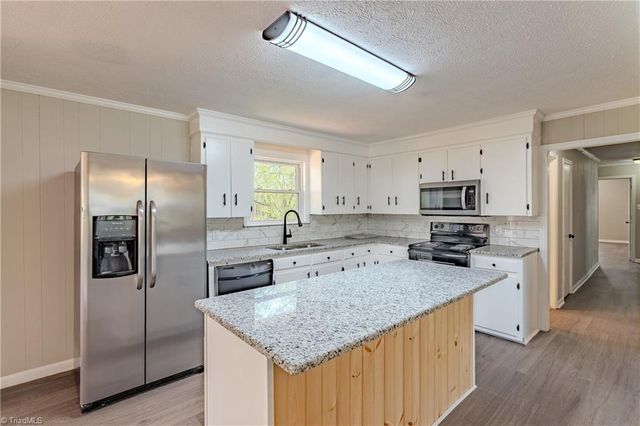 277 Simpson Mill Road, Mount Airy, NC 27030