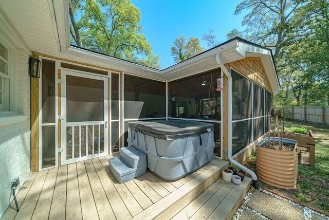 673 Edmonds Drive, Charleston, SC 29412