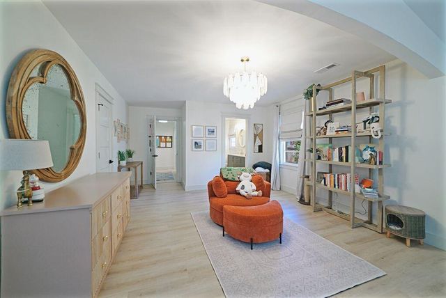 673 Edmonds Drive, Charleston, SC 29412