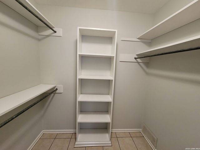 219 W Silver Sands Dr Apt 5, San Antonio, TX 78216