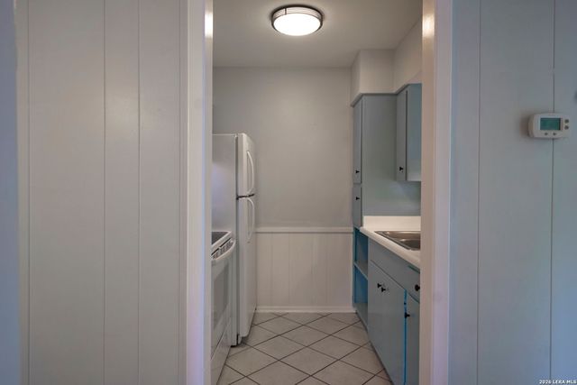 219 W Silver Sands Dr Apt 5, San Antonio, TX 78216