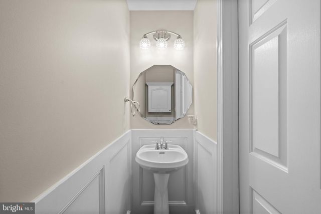 5147 BRITTEN LN, Ellicott City, MD 21043