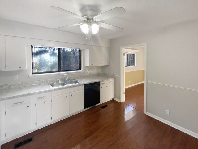 1307 Springview Drive, Chattanooga, TN 37421