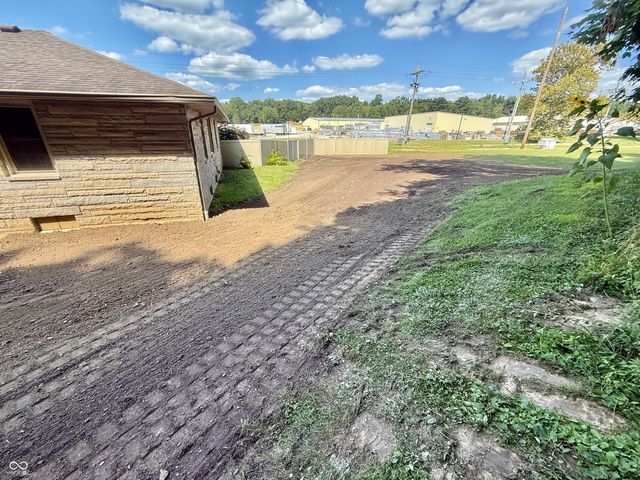 545 E State Road 250, Brownstown, IN 47220
