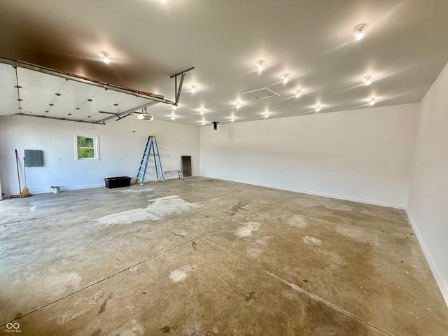 545 E State Road 250, Brownstown, IN 47220