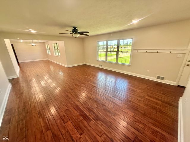 545 E State Road 250, Brownstown, IN 47220